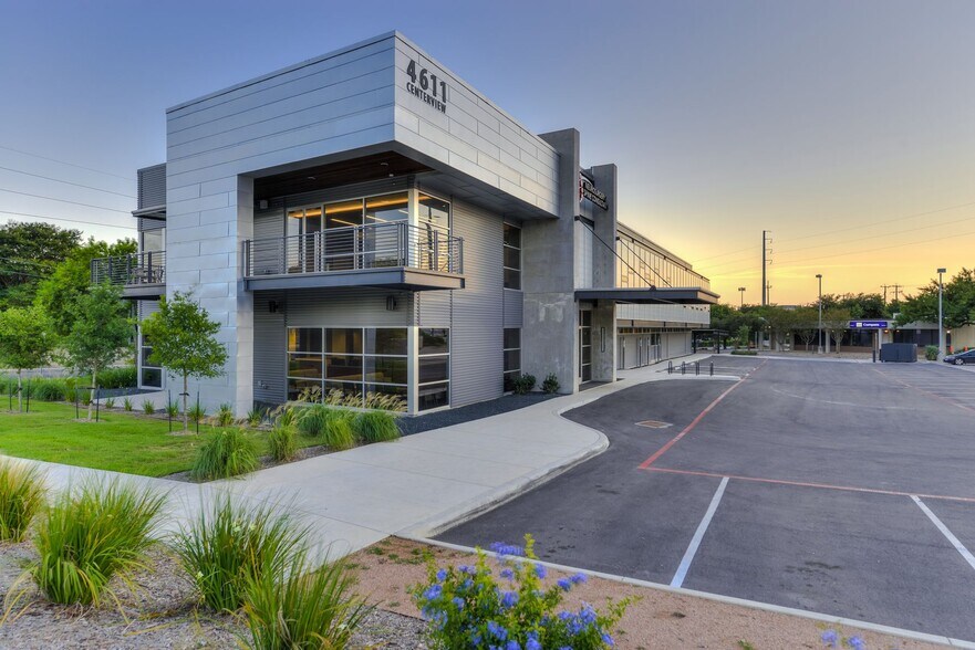 More Photos Of 4611 Centerview, San Antonio Medical For Sale