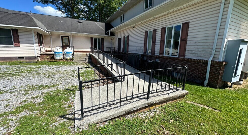 More Photos Of 444 Elmwood Ave, Alderson Medical For Sale