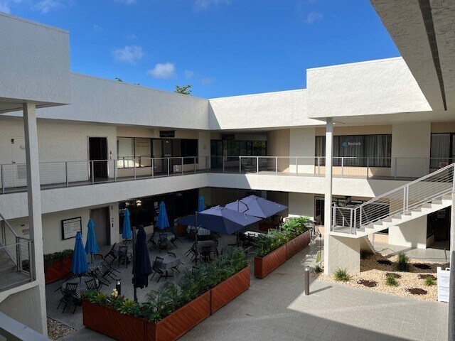 More Photos Of 965-999 N Collier Blvd, Marco Island Medical For Lease