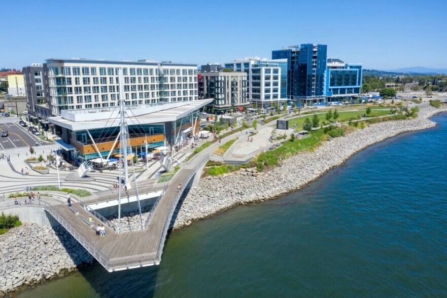 More Photos Of 2513-2619 E Fourth Plain Blvd, Vancouver Restaurant For Lease