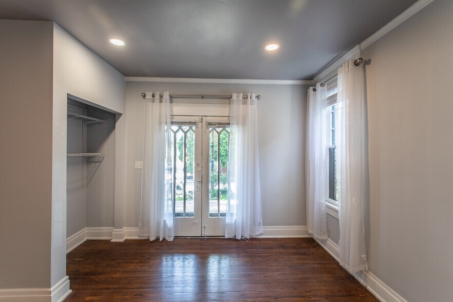 More Photos Of 1103 17th Ave S, Nashville Office For Lease