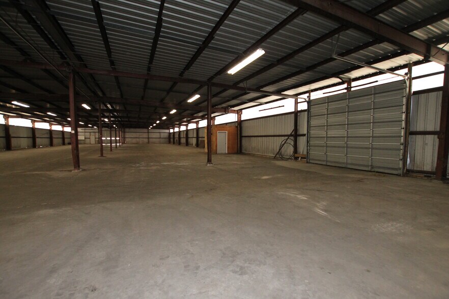 More Photos Of 9 Old Westminster Rd, Hubbardston Warehouse For Sale