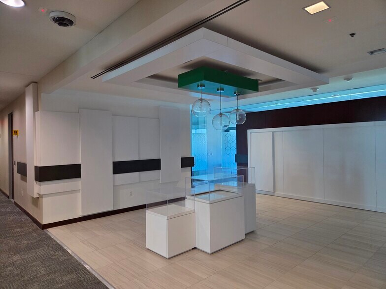 More Photos Of 4609 Regent Blvd, Irving Loft Creative Space For Lease