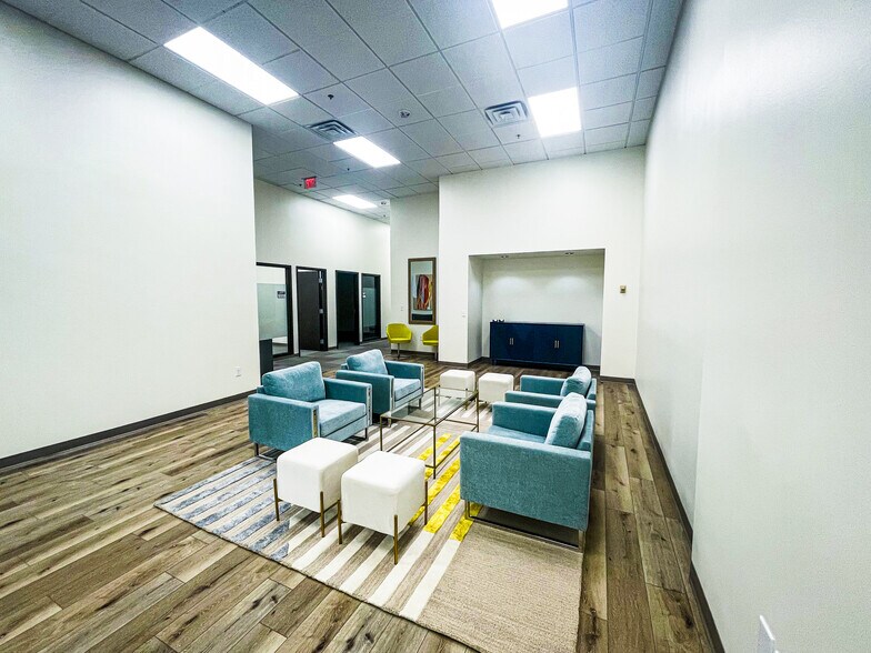 More Photos Of 201 Robert S Kerr Ave, Oklahoma City Coworking Space