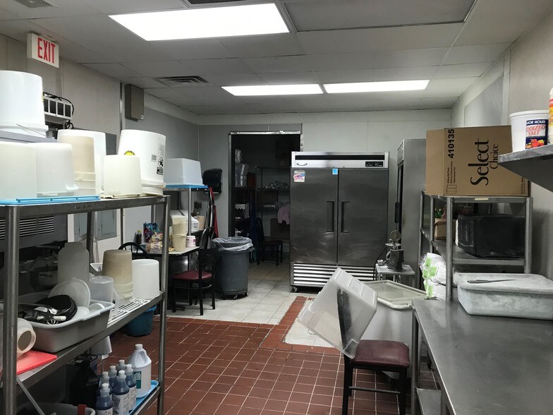 More Photos Of 3416 N Main St, Hope Mills Fast Food For Sale