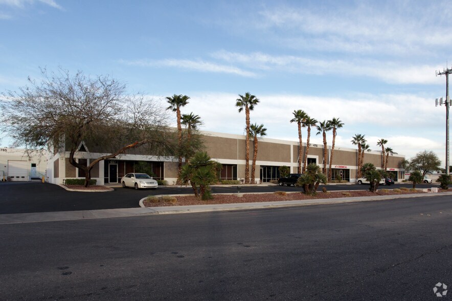More Photos Of 4755-4767 Procyon St, Las Vegas Warehouse For Lease