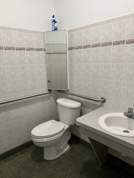More Photos Of 11910 Little Rd, New Port Richey Medical For Sale