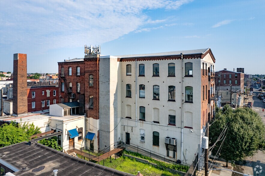 More Photos Of 166 W Lehigh Ave, Philadelphia Loft Creative Space For Sale