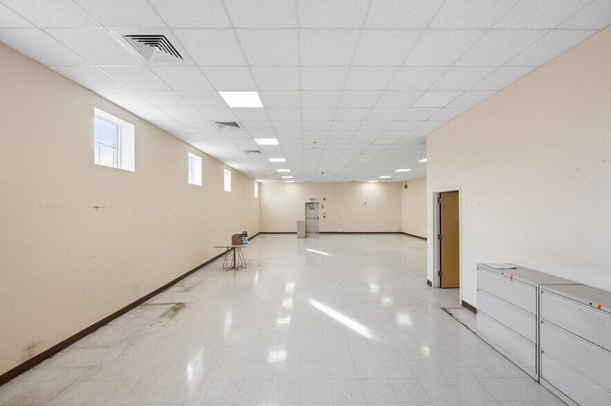 More Photos Of , Southampton Industrial For Sale