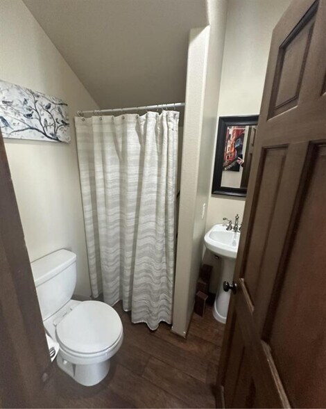 More Photos Of 803 W Knox Ave, Spokane Multifamily For Sale