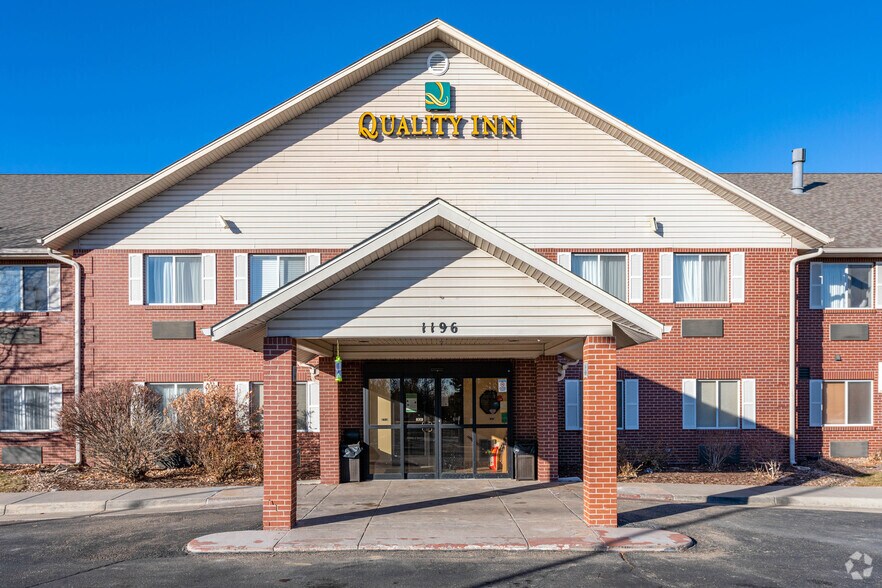 More Photos Of 1196 W Dillon Rd, Louisville Hotel For Sale