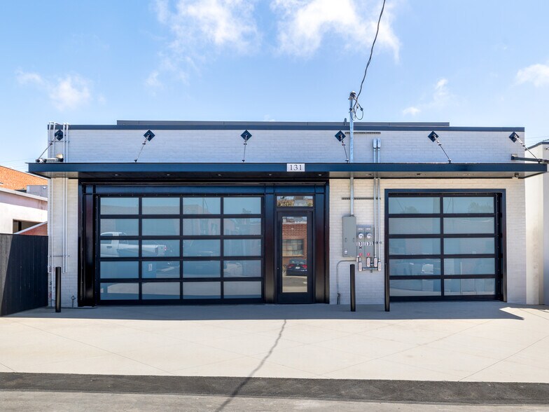 More Photos Of 131 Eucalyptus Dr, El Segundo Office For Lease