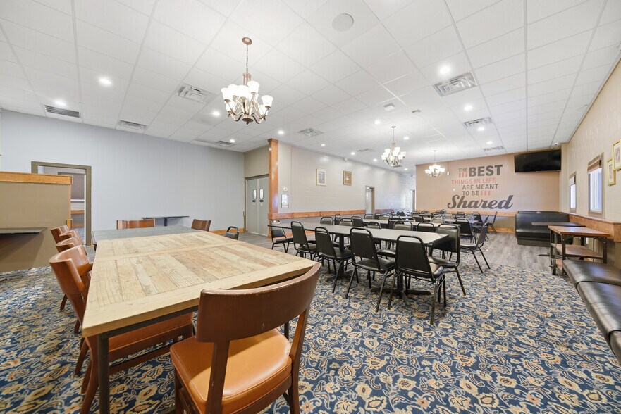 More Photos Of 2100 Highway 290 E, Brenham Restaurant For Sale