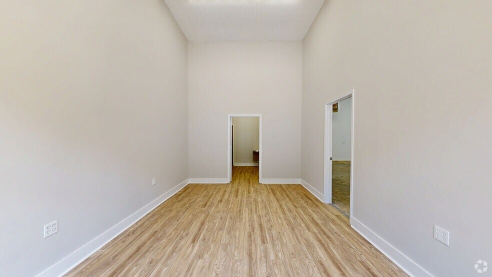 More Photos Of 7187 Washington St, Covington Unknown For Lease