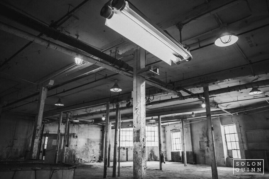 More Photos Of 1970 W Fayette St, Syracuse Office Residential For Lease