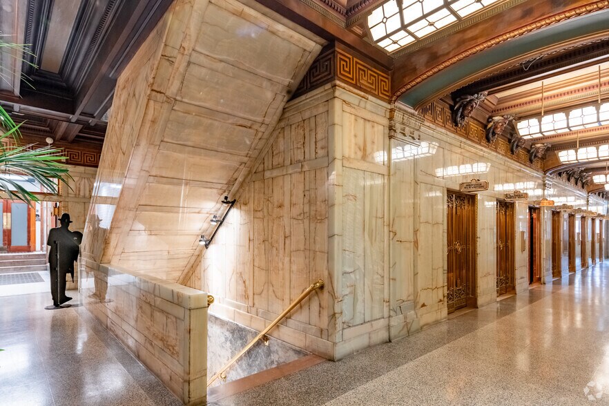 More Photos Of 506 2nd Ave, Seattle Office For Lease