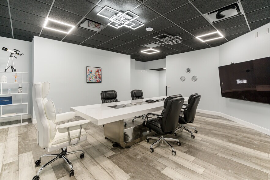 More Photos Of 1033 Florida Ave S, Rockledge Office Residential For Sale