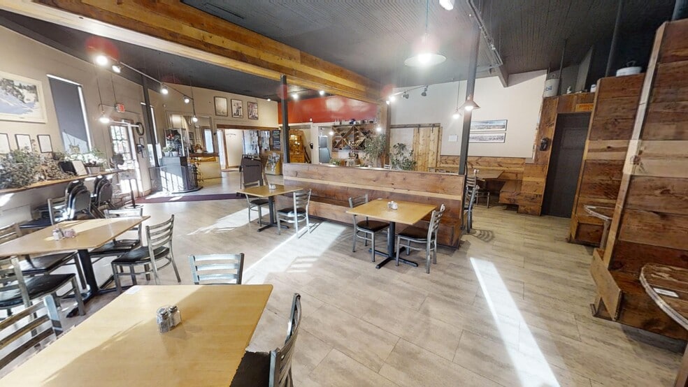 More Photos Of 614 N Bullard St, Silver City Restaurant For Sale