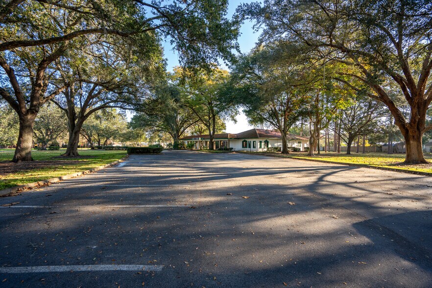 More Photos Of 49 Shores Blvd, Saint Augustine Office For Sale