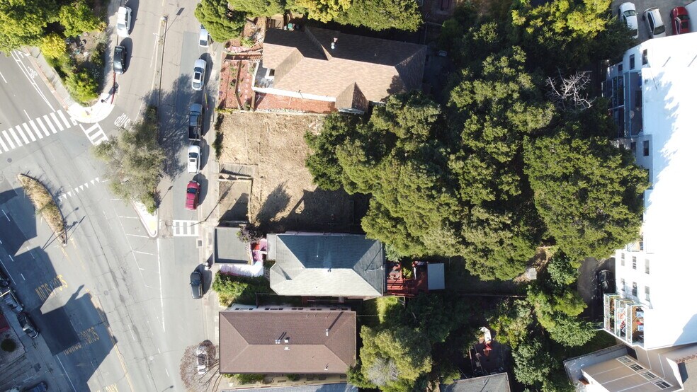 More Photos Of 176 Orange st, Oakland Land For Sale