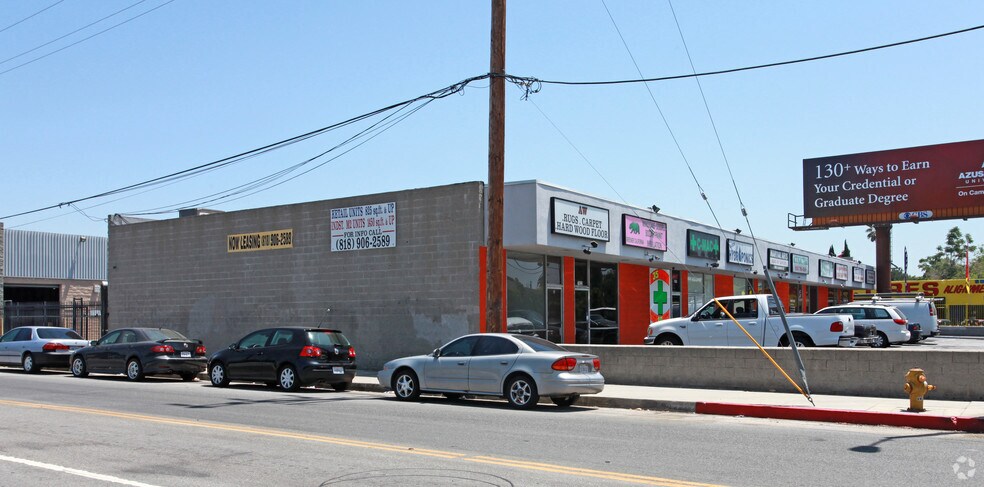 More Photos Of 7816-7834 Balboa Blvd, Van Nuys Unknown For Lease