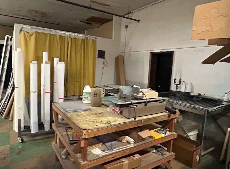 More Photos Of 736 Main St, Bennington Specialty For Sale