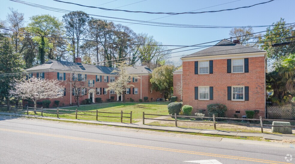 More Photos Of 1107-1117 W Rowan St, Fayetteville Apartments For Sale