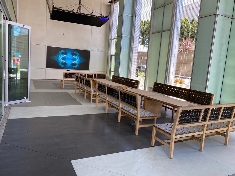 More Photos Of 300 N Central Ave, Glendale Multifamily For Sale