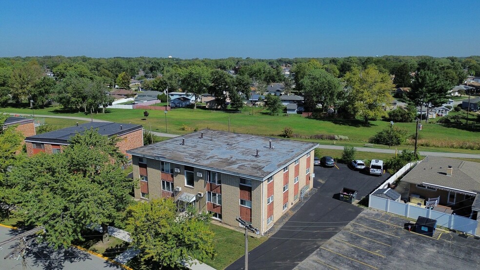 More Photos Of 9620 Farmer Dr, Highland Apartments For Sale