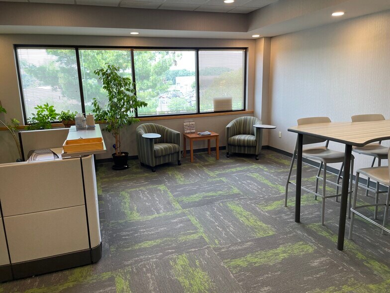 More Photos Of , Schenectady Office For Sale