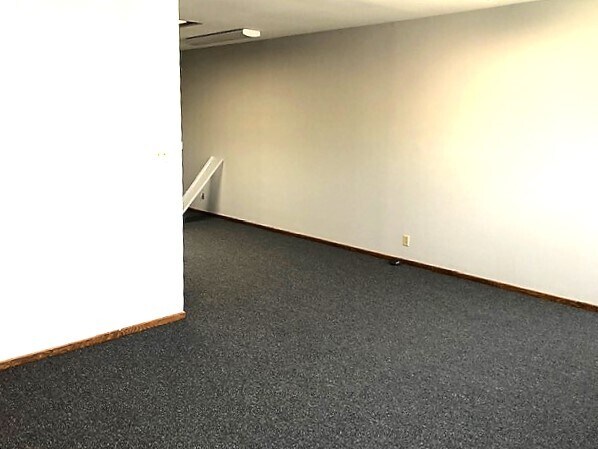 More Photos Of 3197-3209 Castro Valley Blvd, Castro Valley Freestanding For Lease