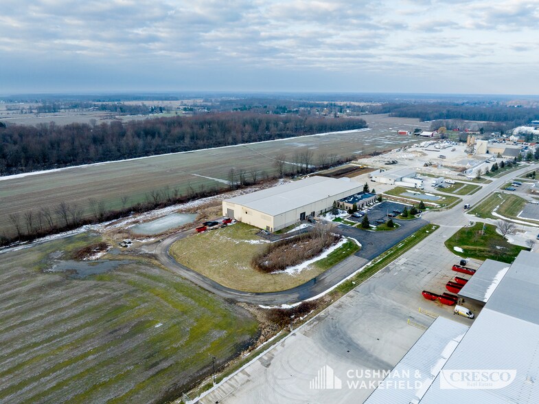 More Photos Of 422 Commerce Dr E, LaGrange Industrial For Sale