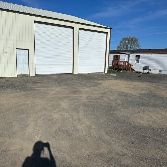 Primary Photo Of 1632 S Russell St, Airway Heights Warehouse For Lease