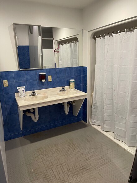 More Photos Of 55 Crescent St, Stamford Warehouse For Sale