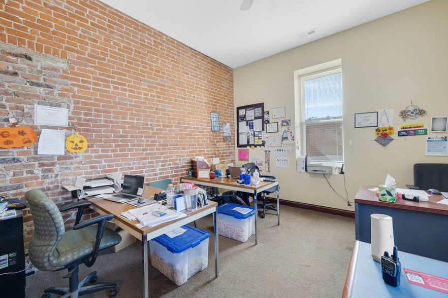 More Photos Of 3201 N 9th St, St, Saint Louis Warehouse For Sale