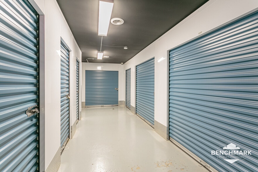More Photos Of 169-171 Flanders St, Rochester Self Storage For Sale