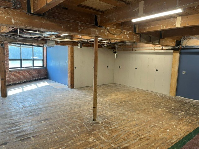 More Photos Of 50 Grove St, Salem Loft Creative Space For Lease
