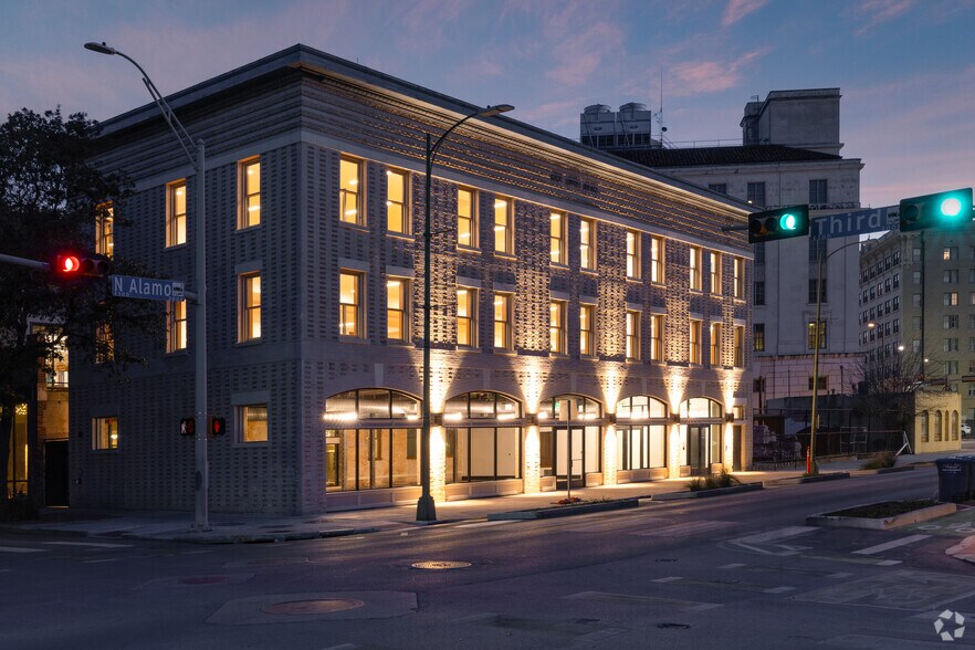 More Photos Of 212 N Alamo St, San Antonio Office For Lease
