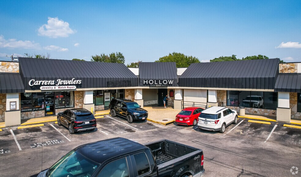 More Photos Of 15000-15060 San Pedro Ave, San Antonio Unknown For Lease