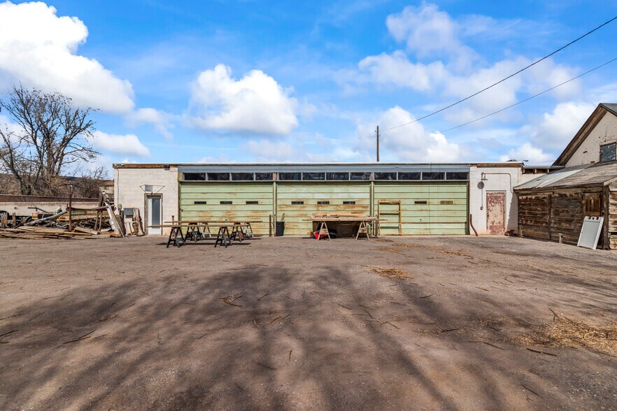 More Photos Of 458 Main st, Richfield Freestanding For Sale