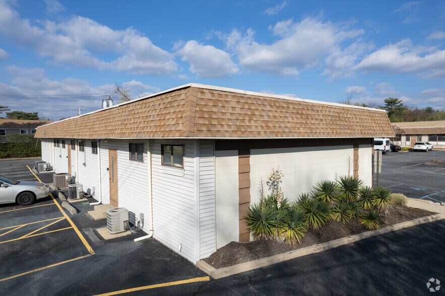 More Photos Of 215 Sunset Rd, Willingboro Medical For Lease