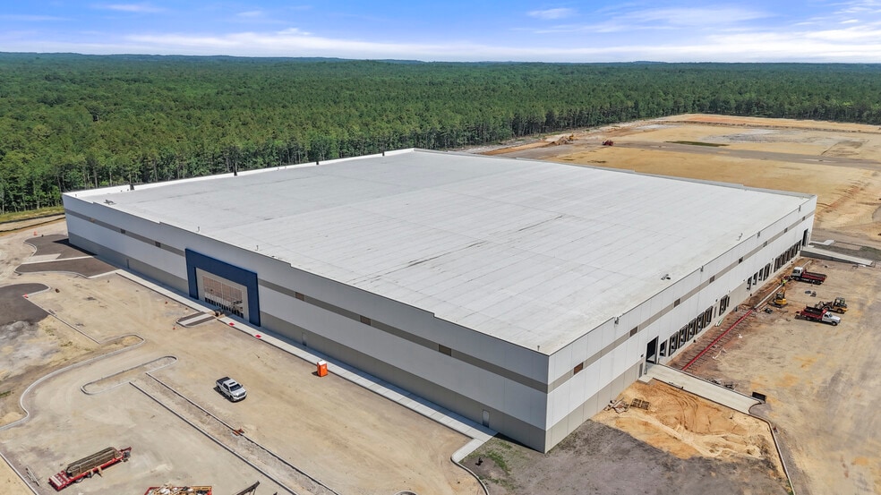 More Photos Of 400 Kolendorski Rd, Jackson Township Unknown For Lease