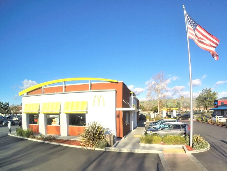 More Photos Of 1142-1198 N Capitol Ave, San Jose Unknown For Lease