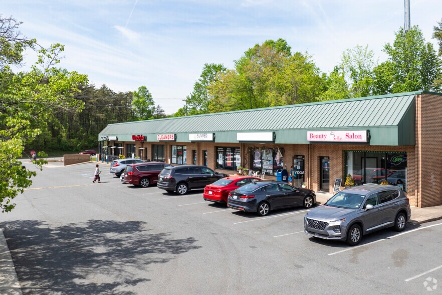 More Photos Of 4371-4393 Kevin Walker Dr, Dumfries Unknown For Lease