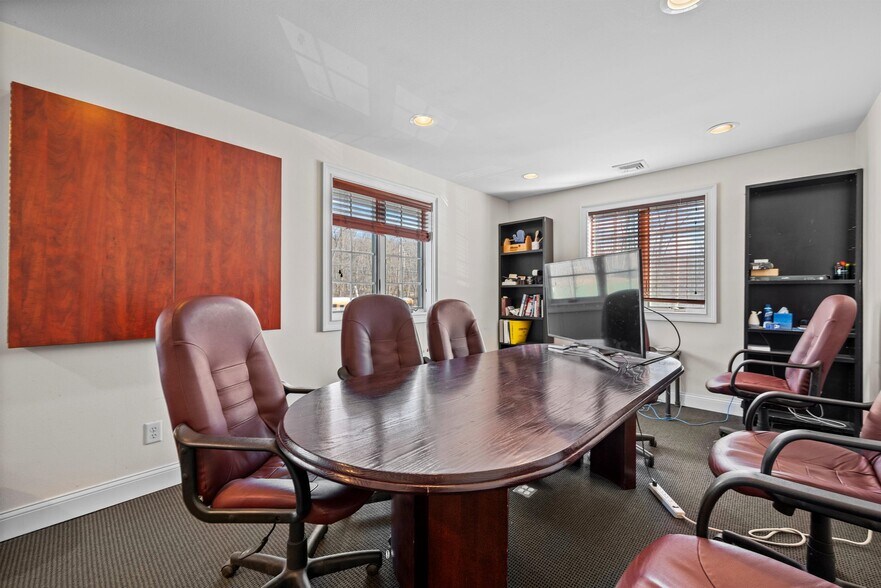 More Photos Of 1195 State Route 208, Monroe Unknown For Lease