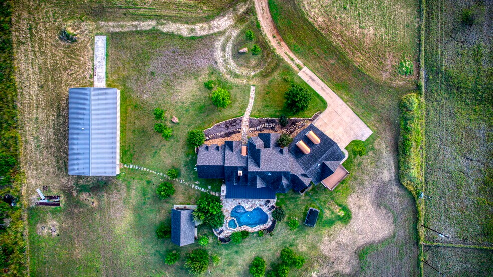 More Photos Of 2538 County Road 223, Floresville Land For Sale