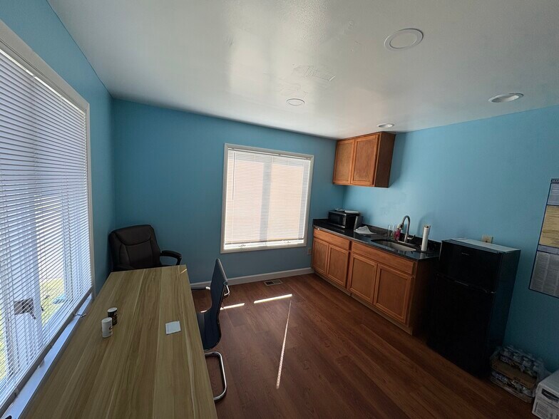 More Photos Of 808 Baltimore Pike, Bel Air Medical For Sale