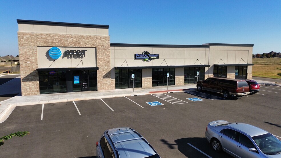 More Photos Of 13600 N Piedmont Rd, Piedmont General Retail For Lease