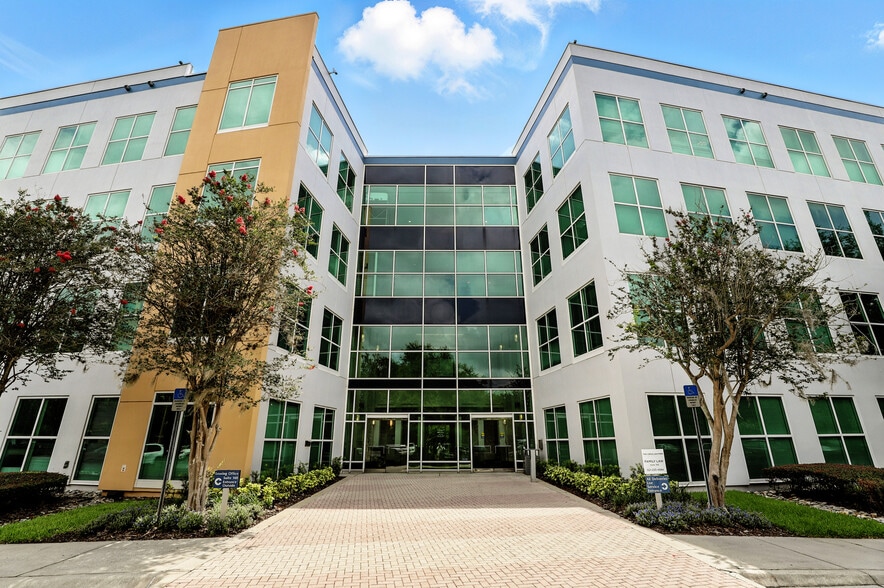 More Photos Of 1800 Pembrook Dr, Orlando Office For Lease