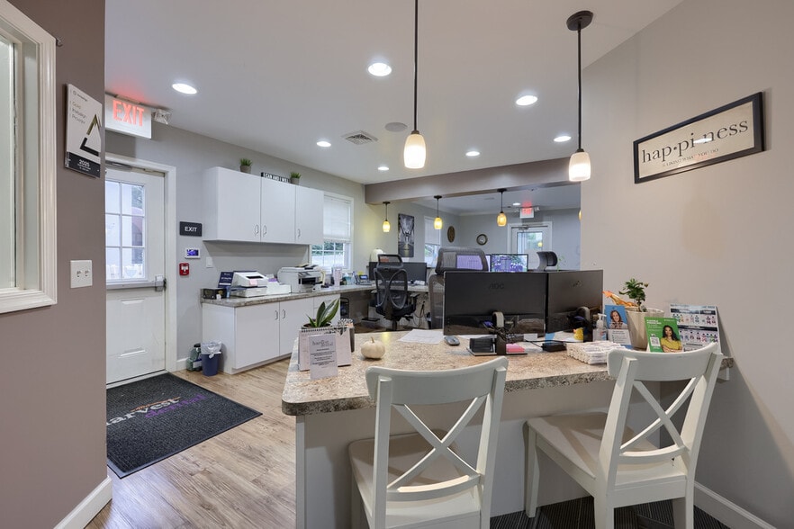 More Photos Of 250 N Reading Rd, Ephrata Office For Sale